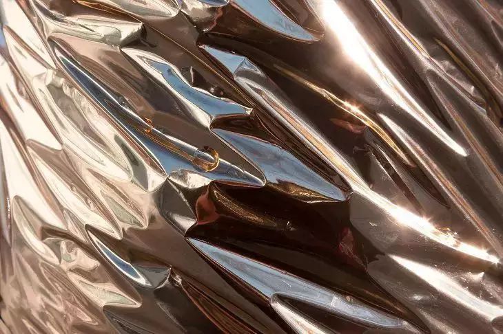 Ученый раскрыл, почему нельзя заворачивать еду в фольгу