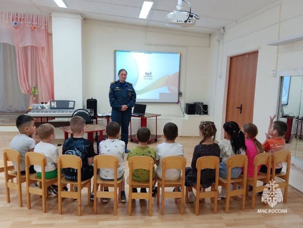 В НАО продолжается профилактическая акция «Осторожно, тонкий лед!»