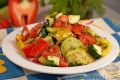 Летние салаты: легкие и вкусные рецепты для жарких дней