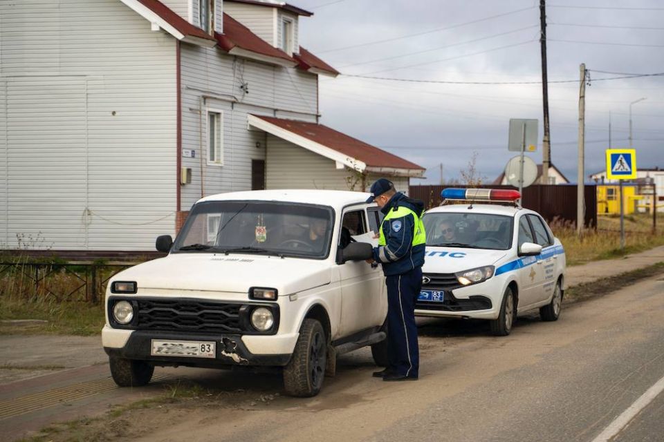 Водителям НАО на заметку: при смене места жительства необходимо обновить регистрационные данные автомобиля