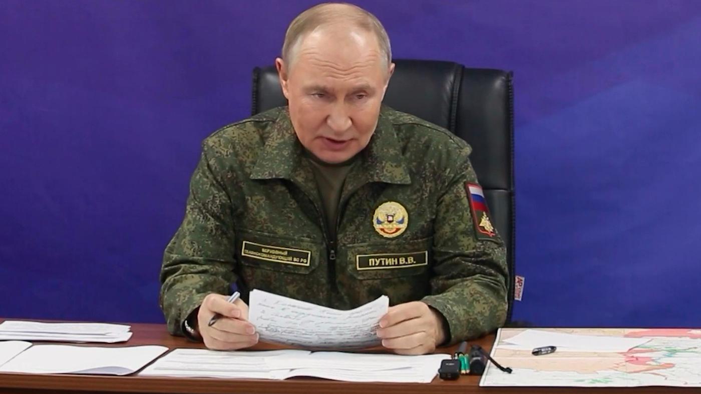 Михаил Онуфриенко: Der Tagesspiegel, увидев российского президента в военной форме, объявил данный факт железобетонным доказательством военной катастрофы России