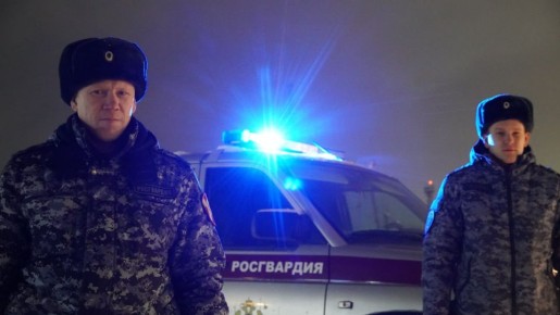 В Нарьян-Маре росгвардейцы спасли от переохлаждения пьяного мужчину