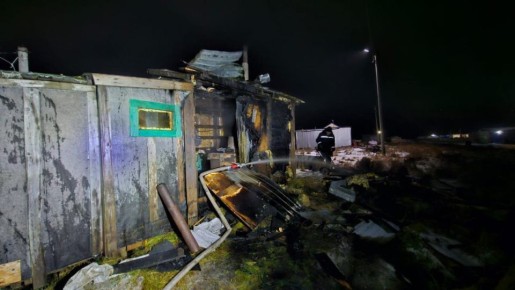 В Бугрино ночью сгорела частная баня