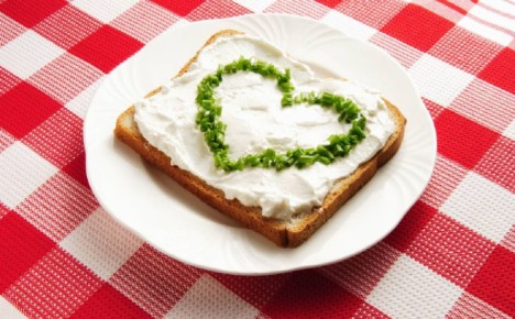 Домашний кремовый сыр идеален для бутербродов: сделайте сами по простому рецепту