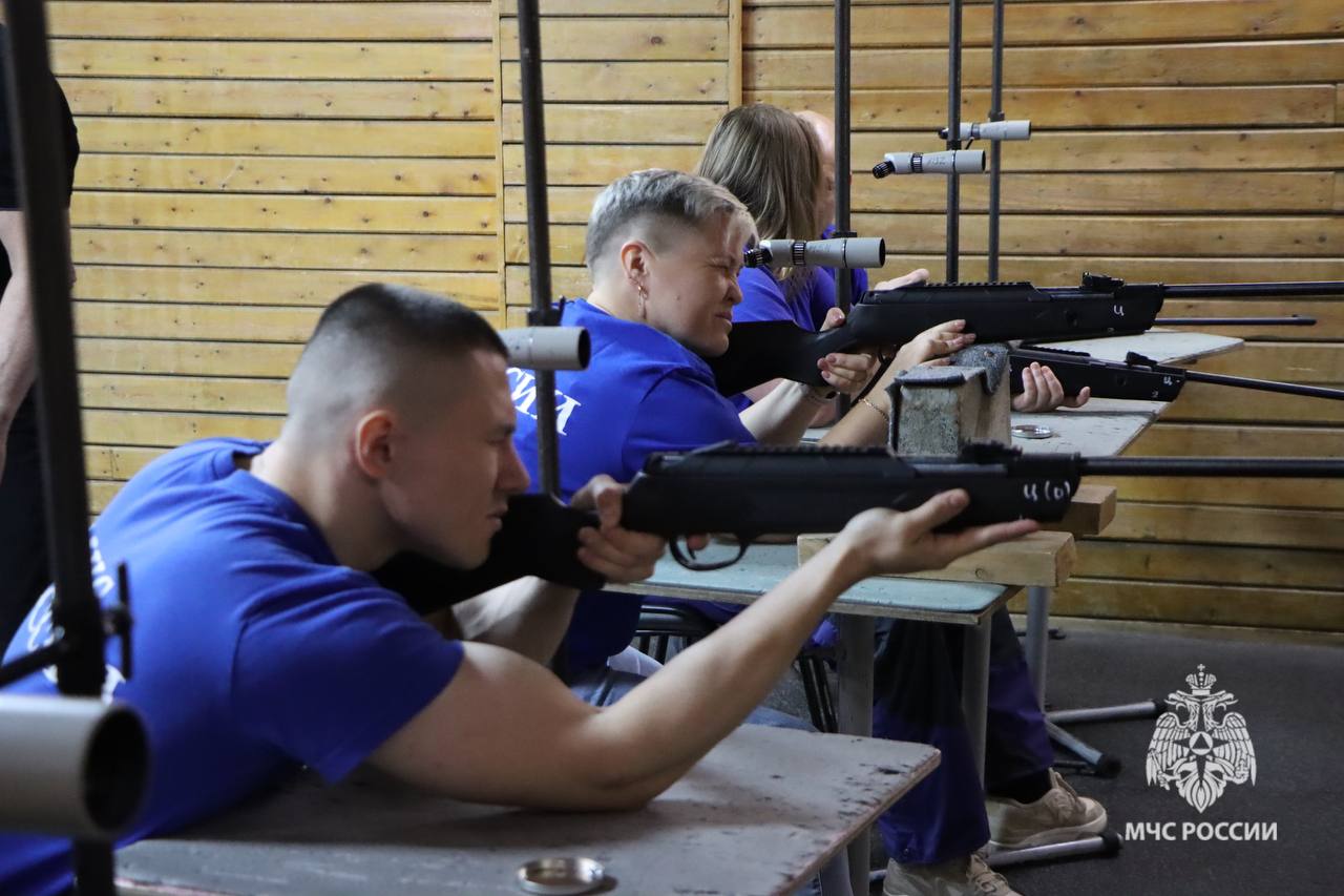 В НарьянМаре состоялись личнокомандные соревнования по стрельбе из пневматической винтовки В НарьянМаре состоялись личнокомандные соревнования по стрельбе из пневматической винтовки