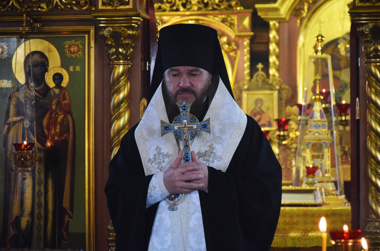 Руководство и сотрудники Главного управления МЧС России по НАО почтили память сотрудников органов внутренних дел погибших при исполнении служебного долга Руководство и сотрудники Главного управления МЧС России по НАО почтили память сотрудников органов внутренних дел погибших при исполнении служебного долга