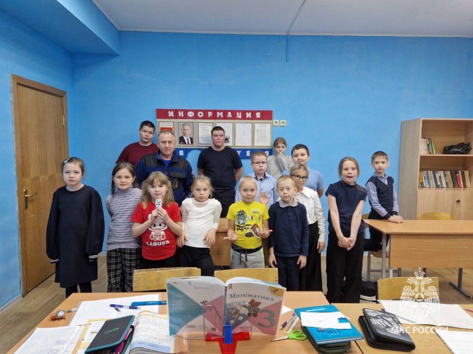 В НАО продолжается профилактическая акция «Осторожно, тонкий лед!»