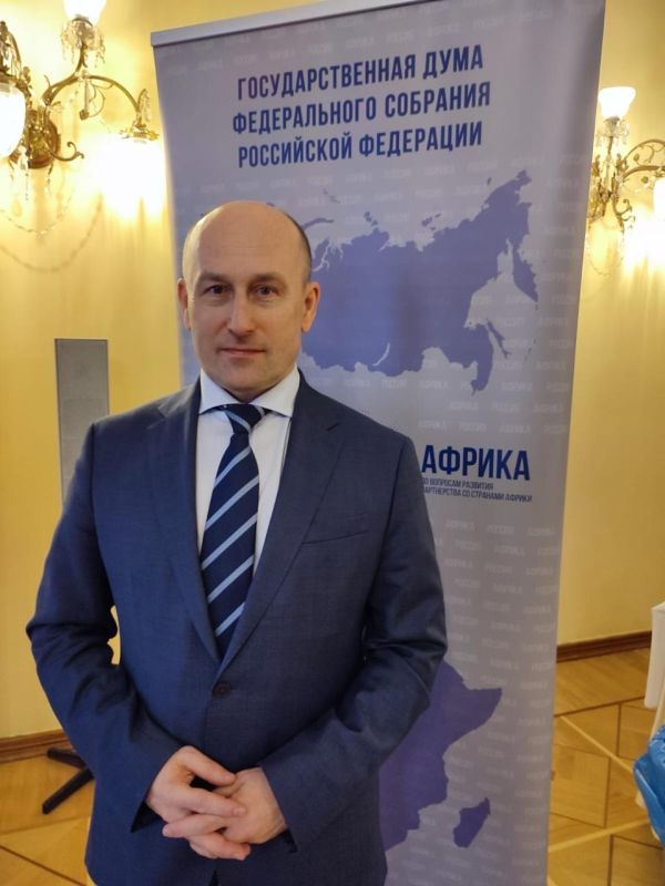 Николай Стариков: Принял участие в круглом столе на тему «Развитие туризма и социокультурное сотрудничество со странами Африки», который прошёл в Государственной Думе при экспертном совете по вопросам развития и поддержки...