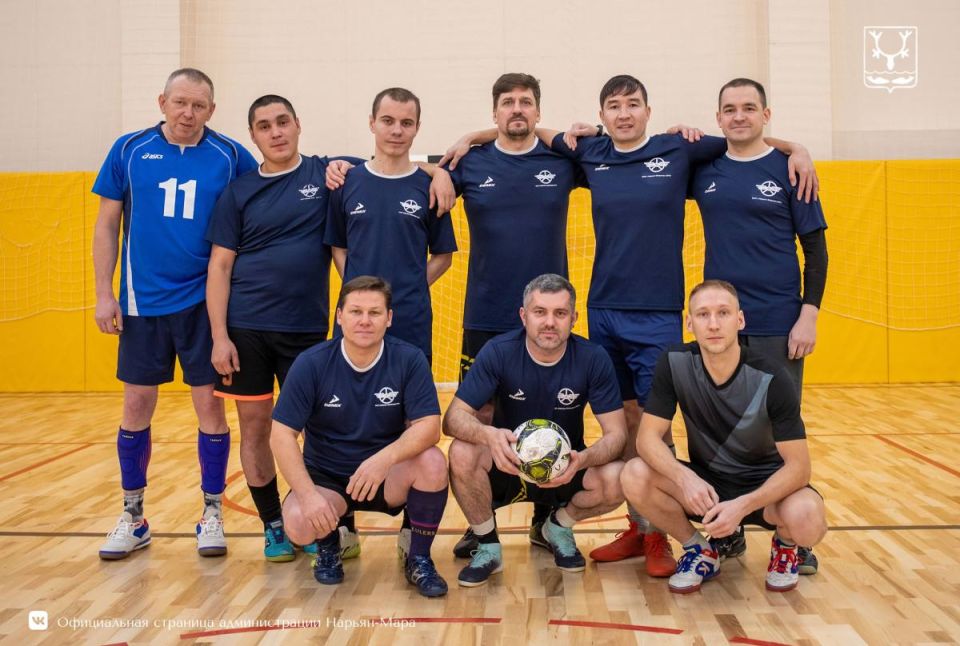 Команда Нарьян-Марского АТП выиграла турнир по мини-футболу