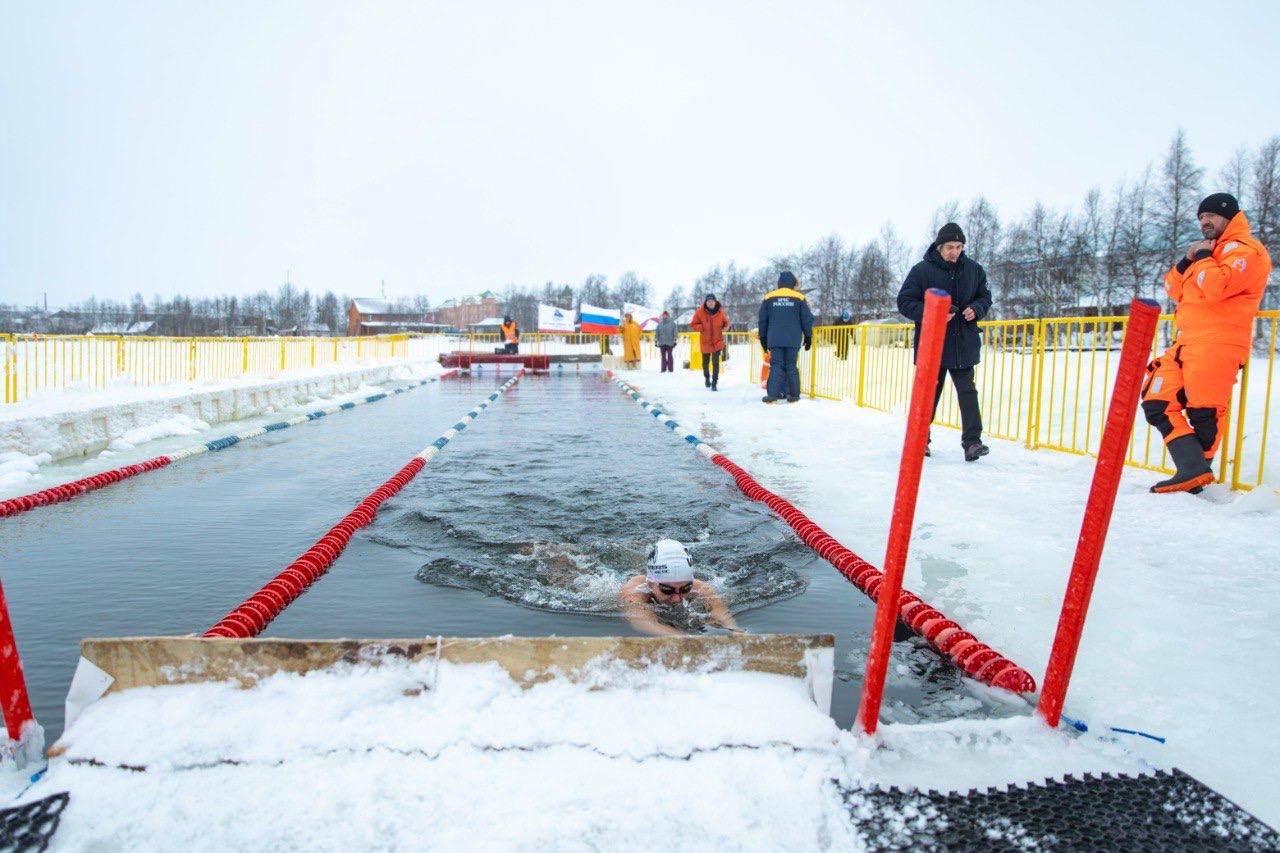 День моржа в НАО отметили заплывами в ледяной воде День моржа в НАО отметили заплывами в ледяной воде