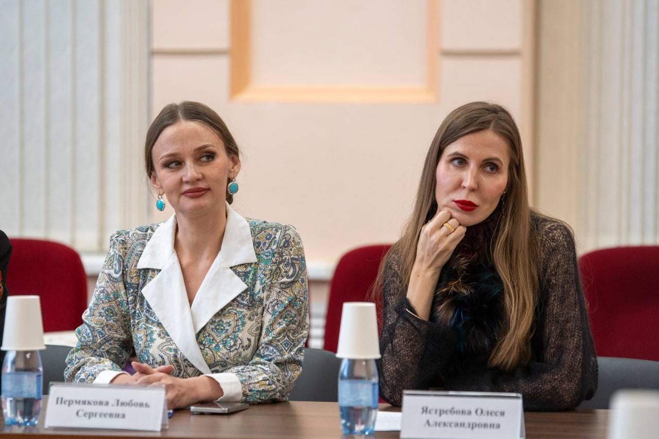 Вопросы развития межнациональных и межконфессиональных отношений обсудили в НАО Вопросы развития межнациональных и межконфессиональных отношений обсудили в НАО