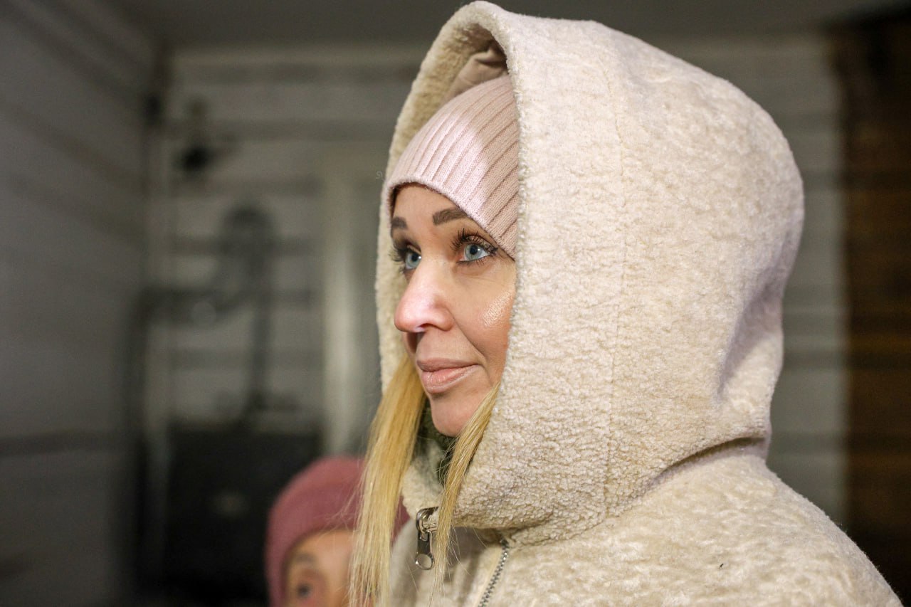 В Нарьян-Маре жители аварийного дома добиваются переселения В Нарьян-Маре жители аварийного дома добиваются переселения