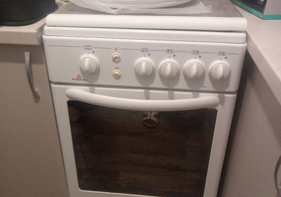 Возвращаем чистоту духовке с помощью кухни