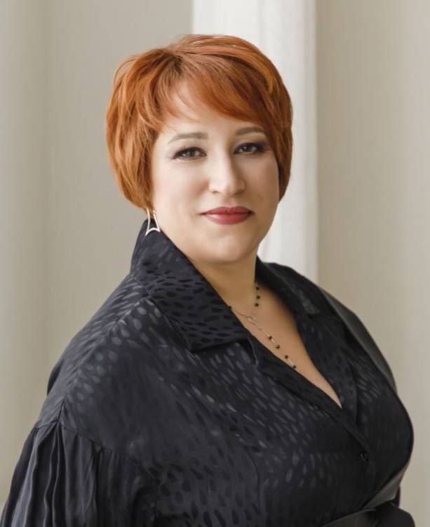 В 12:30 на радио «Север-FM» начнётся прямой эфир с Еленой Недочуковой