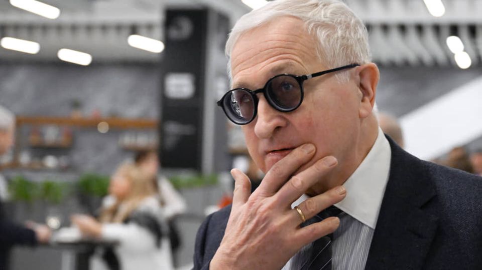 ����� ���������� ���� ������� ������� � ������������� �� ������� � �������