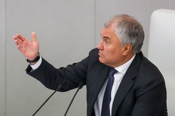 Госдума введет ограничения для россиян, скрывающихся за границей