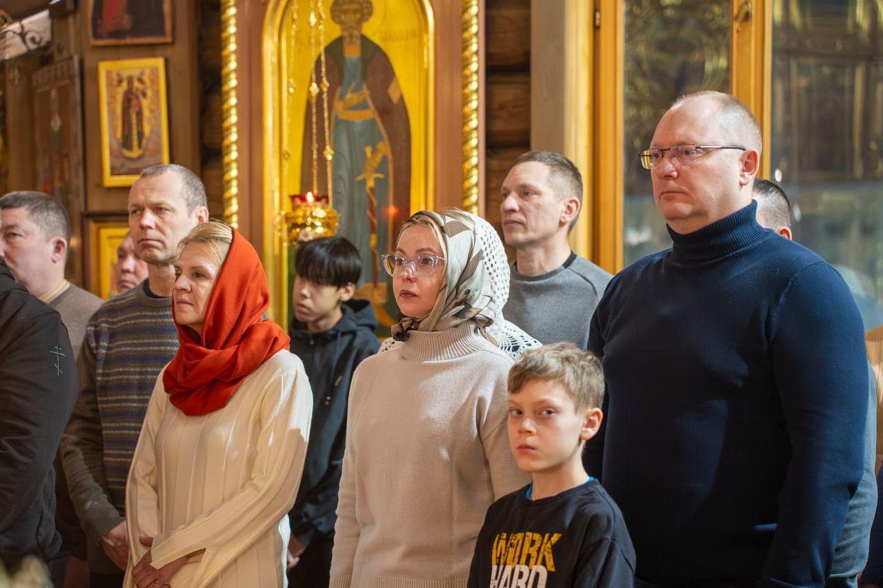 Жители Ненецкого АО встретили Рождество Христово Жители Ненецкого АО встретили Рождество Христово