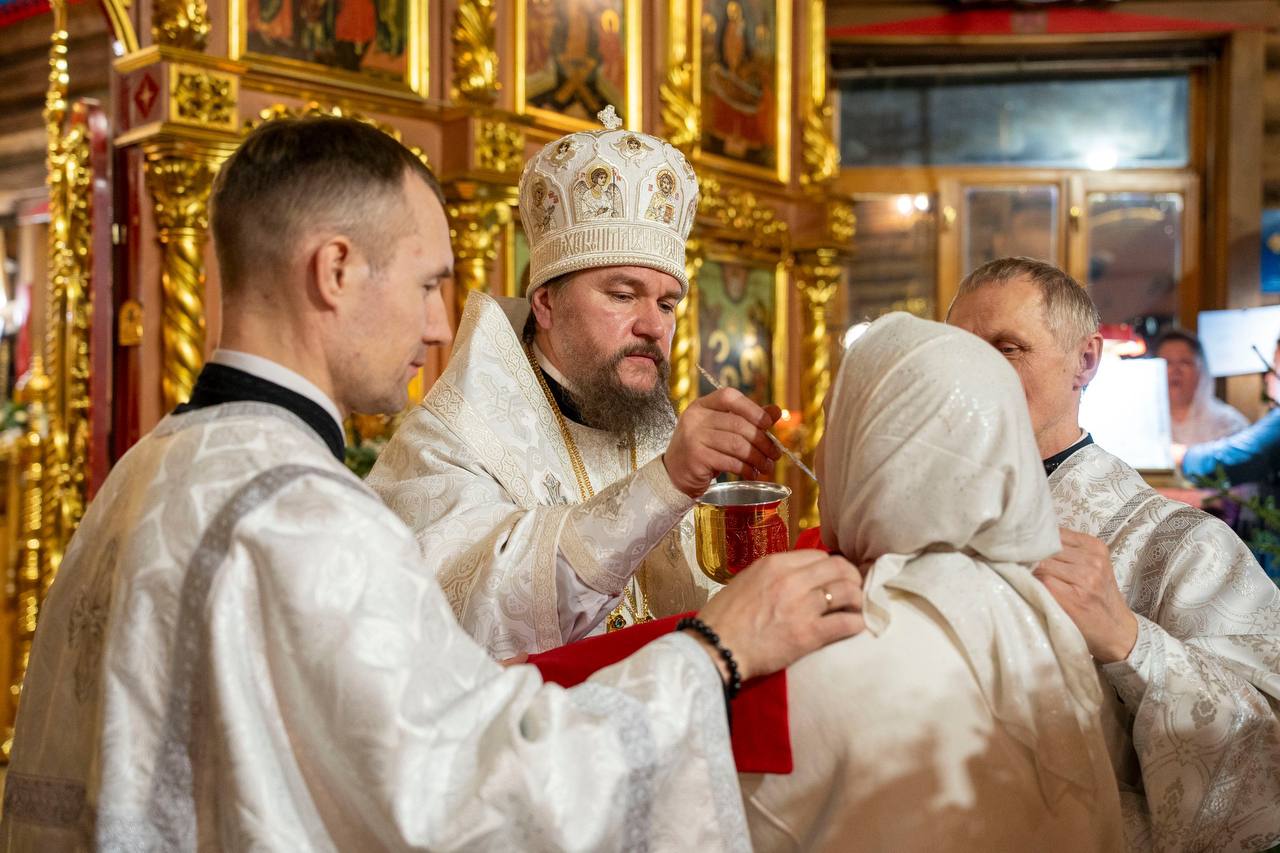 Жители Ненецкого АО встретили Рождество Христово Жители Ненецкого АО встретили Рождество Христово