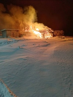 На пожаре в деревне Снопа погибла женщина