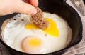 Яйца с жидким желтком: гастрономическое наслаждение или опасный эксперимент?