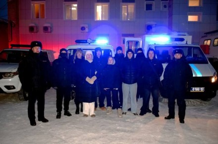 Студенты познакомились с беспилотными комплексами и работой полиции НАО