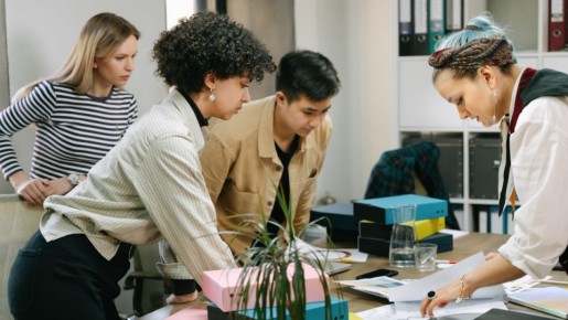 Индексация зарплаты: изменения без согласия работников