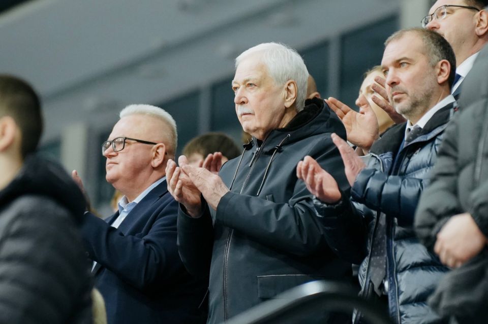 ����� �������: � ������� ����������� ����������� ������ ���� ������, ��� � ������������� ���������� ����������