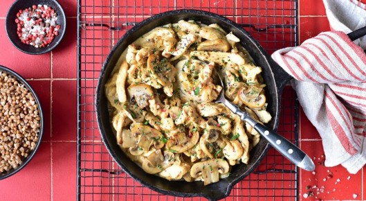 Куриный бефстроганов: идеальное сочетание быстроты и вкуса