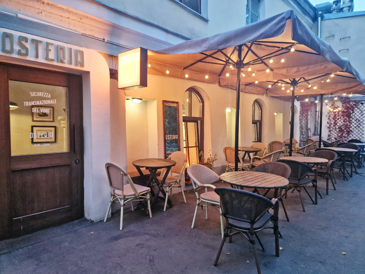 Уютная острия Италии в сердце Москвы: вечер с изысканным ужином за 12850 рублей