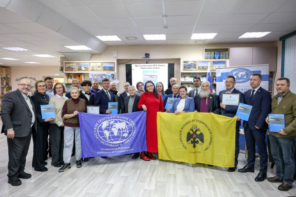 � ������-���� ������������ ����� ���������� ������� � �������� ������� ���������