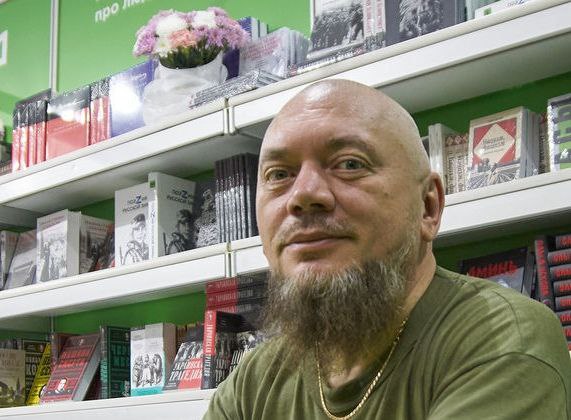 Только сегодня в прессе появились сообщения о двух депутатах-миллионерах-коррупционерах