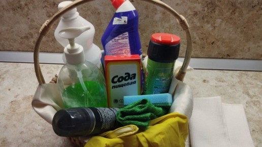 Лайфхаки для уборки: как обойтись без магазинных средств