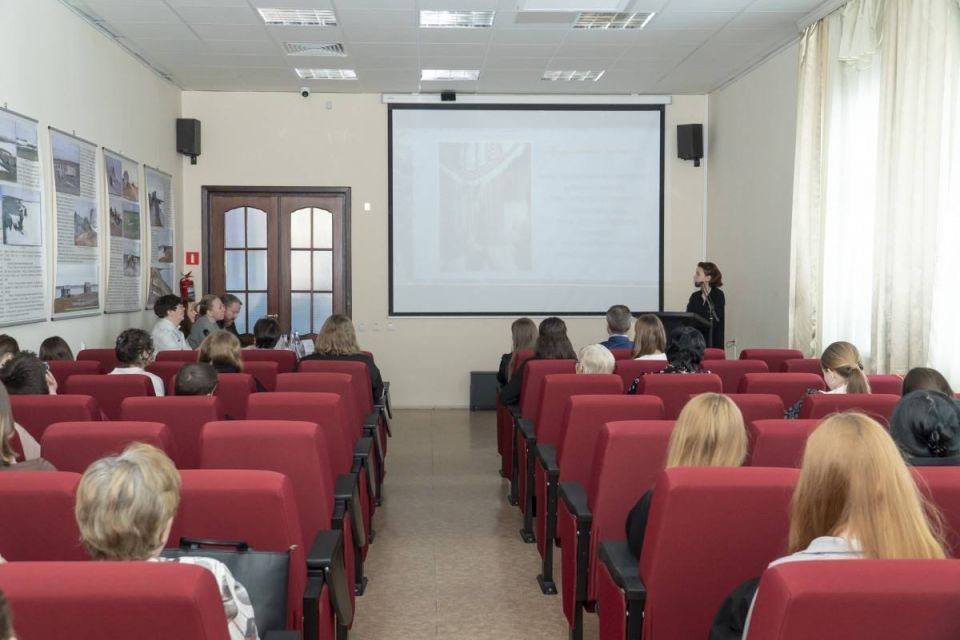 � ������-���� ���������� �XVI ����� ������������� �������