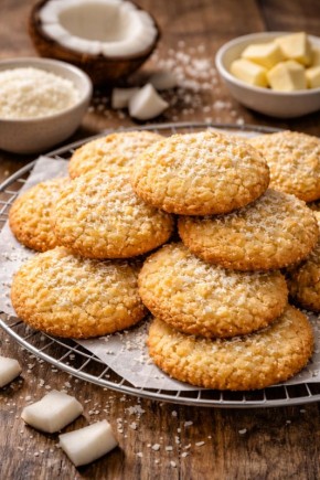 Почему печенье с кокосовой стружкой становится любимым среди домашних десертов