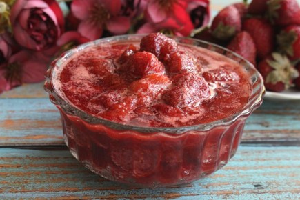 Вкусный тандем: клубника и ревень в зимнем варенье