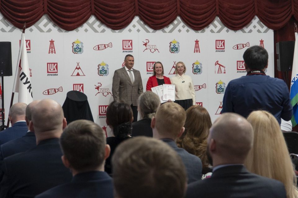 � ������-���� ������� ������ � ���������� ����� �������