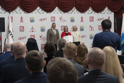 � ������-���� ������� ������ � ���������� ����� �������