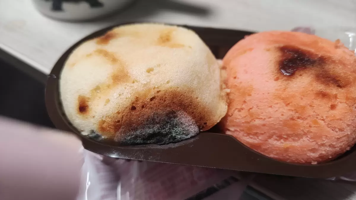 Кекс с плесенью? Что делать и как вернуть товар — разъяснили в Роспотребнадзоре