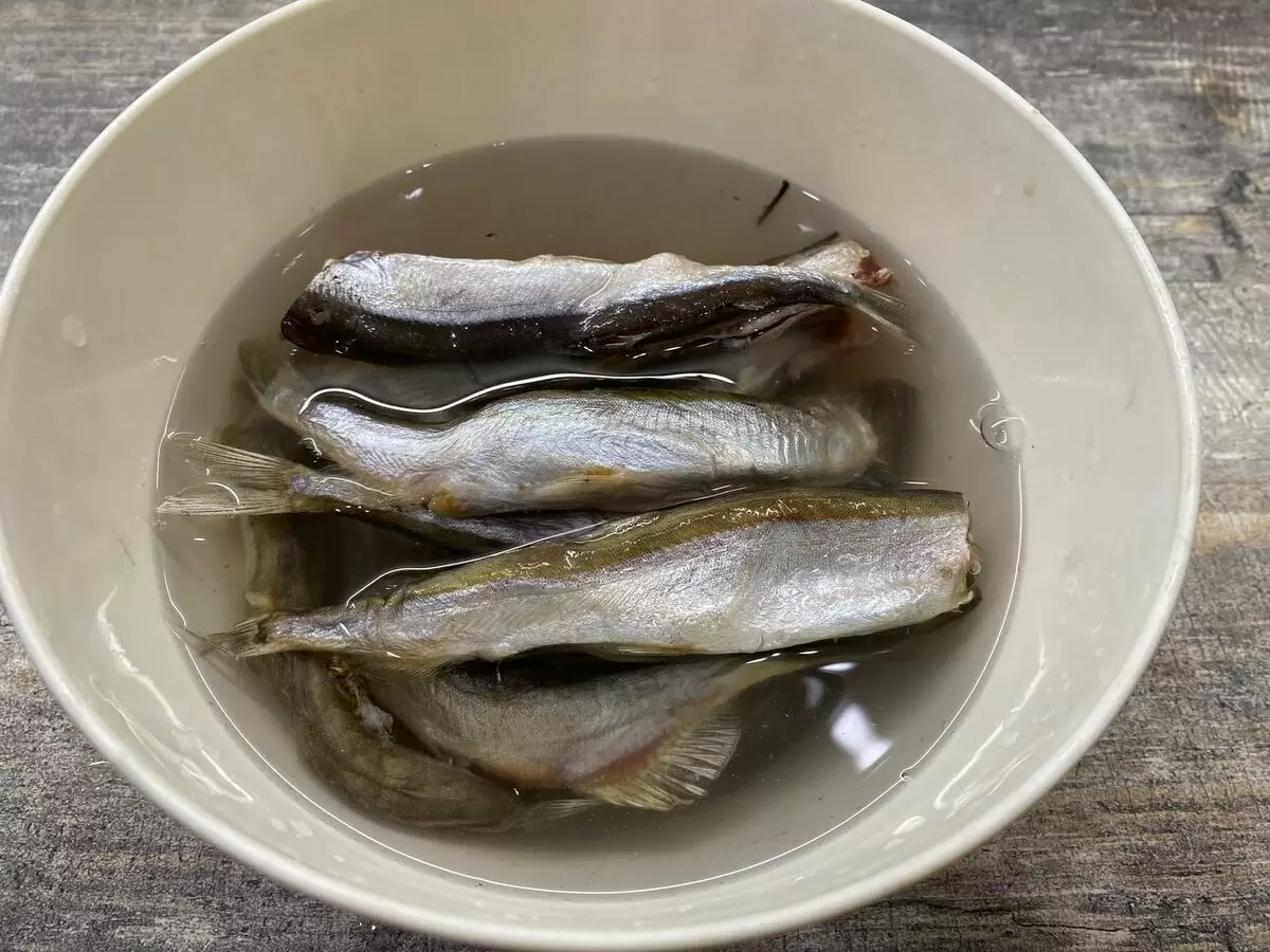 Как замачивание мойвы обогащает вкус вашей рыбы: секреты приготовления