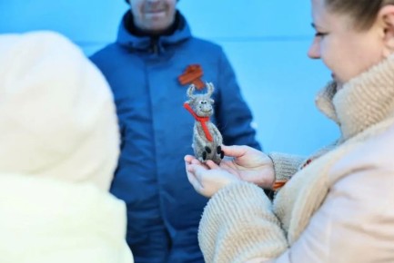 Ярмарка в честь Дня Победы собрала местных мастеров