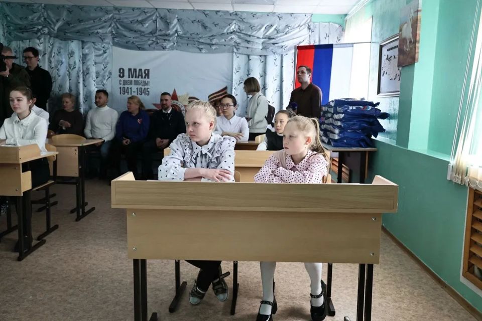 Для школьников Амдермы прошёл «Урок цифры» Для школьников Амдермы прошёл «Урок цифры»