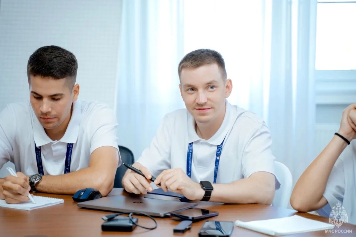 В Казани впервые состоялся Всероссийский сбор председателей молодежных советов МЧС России В Казани впервые состоялся Всероссийский сбор председателей молодежных советов МЧС России
