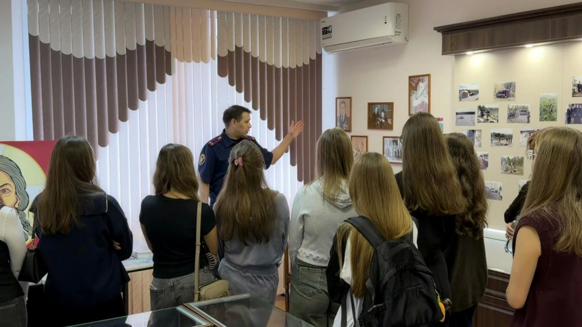 В следственном управлении состоялась экскурсия для студентов Северного государственного медицинского университета В следственном управлении состоялась экскурсия для студентов Северного государственного медицинского университета