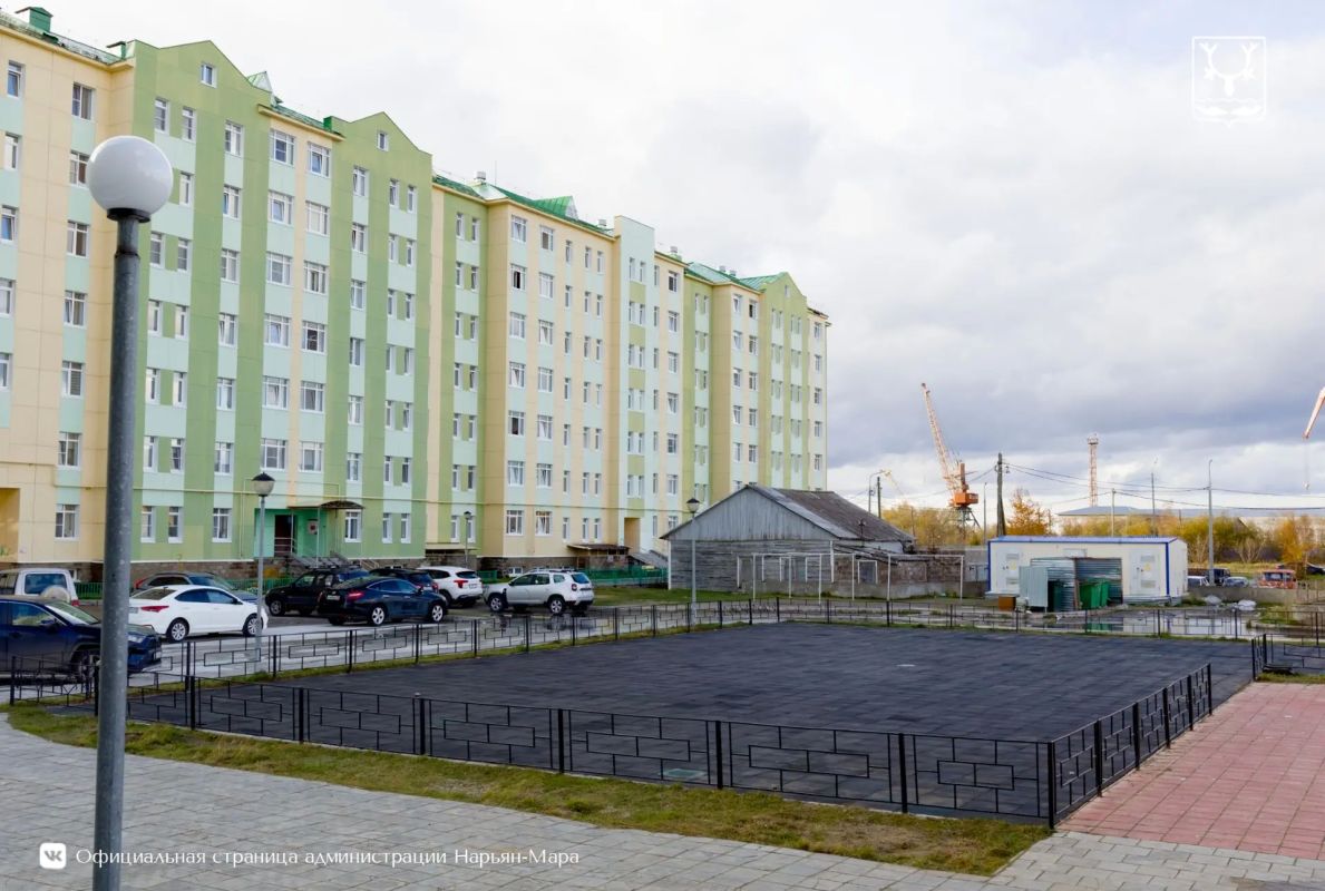В Нарьян-Маре благоустраивают три придомовые территории В Нарьян-Маре благоустраивают три придомовые территории