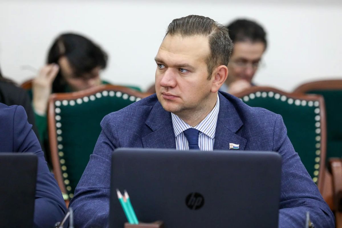 На очередной сессии Собрания депутатов принято 10 законов округа На очередной сессии Собрания депутатов принято 10 законов округа
