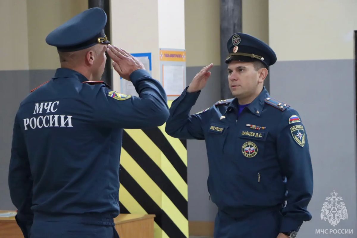 В Нарьян-Маре наградили победителей смотра-конкурса водителей В Нарьян-Маре наградили победителей смотра-конкурса водителей