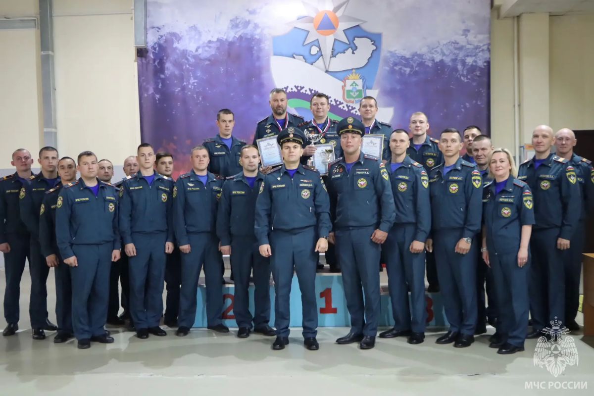 В Нарьян-Маре наградили победителей смотра-конкурса водителей В Нарьян-Маре наградили победителей смотра-конкурса водителей