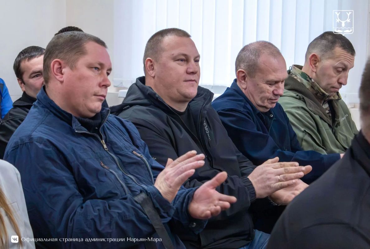 В «Чистом городе» наградили сотрудников предприятия В «Чистом городе» наградили сотрудников предприятия