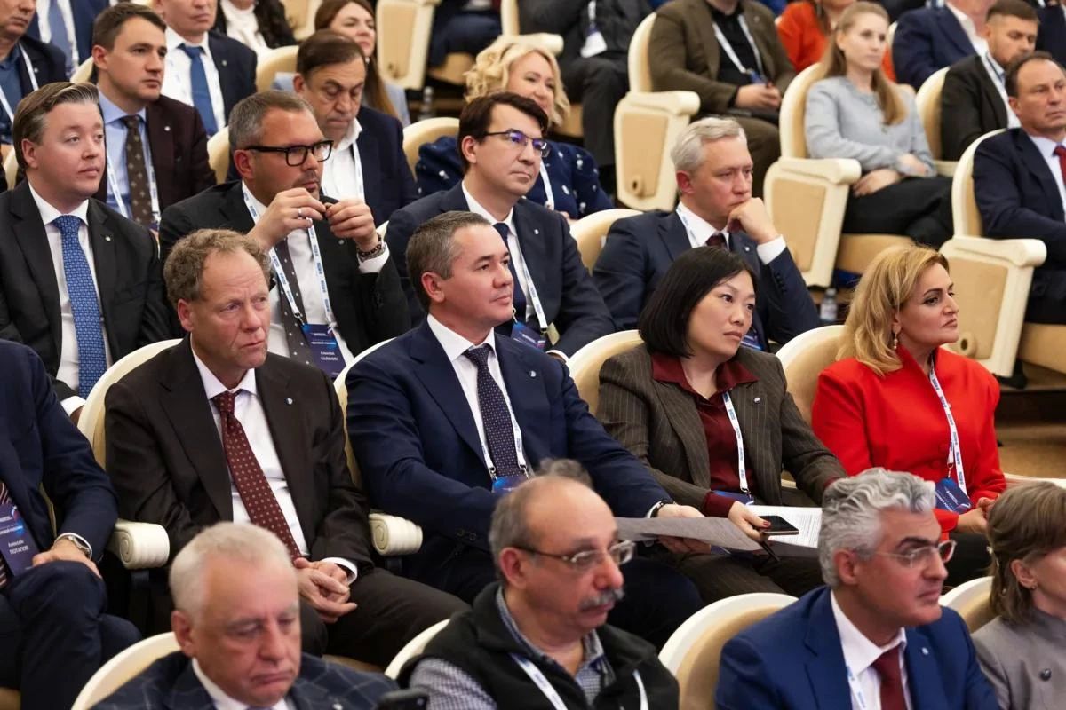 Ирина Гехт предложила сохранить в 2027 году льготные ставки по УСН для предпринимателей Арктики Ирина Гехт предложила сохранить в 2027 году льготные ставки по УСН для предпринимателей Арктики
