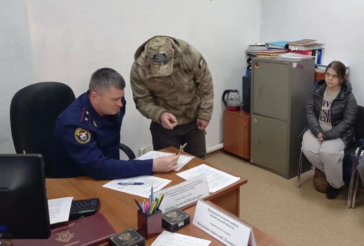 Руководитель следственного управления провел выездной личный прием граждан Руководитель следственного управления провел выездной личный прием граждан